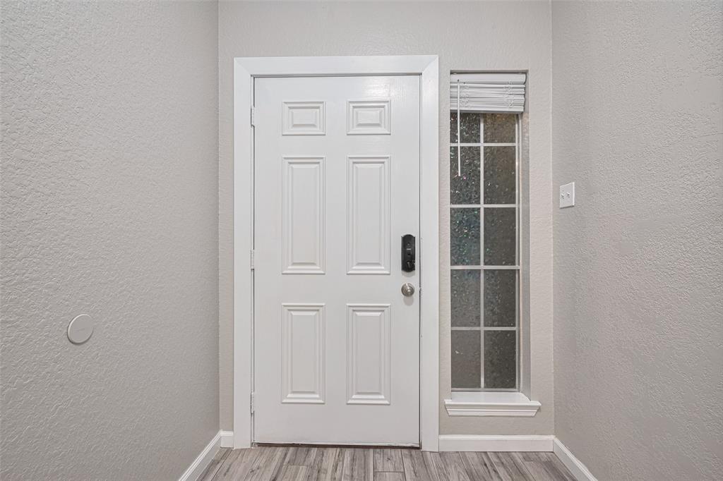 1203 Autumn Green Drive, Missouri City, Texas image 13