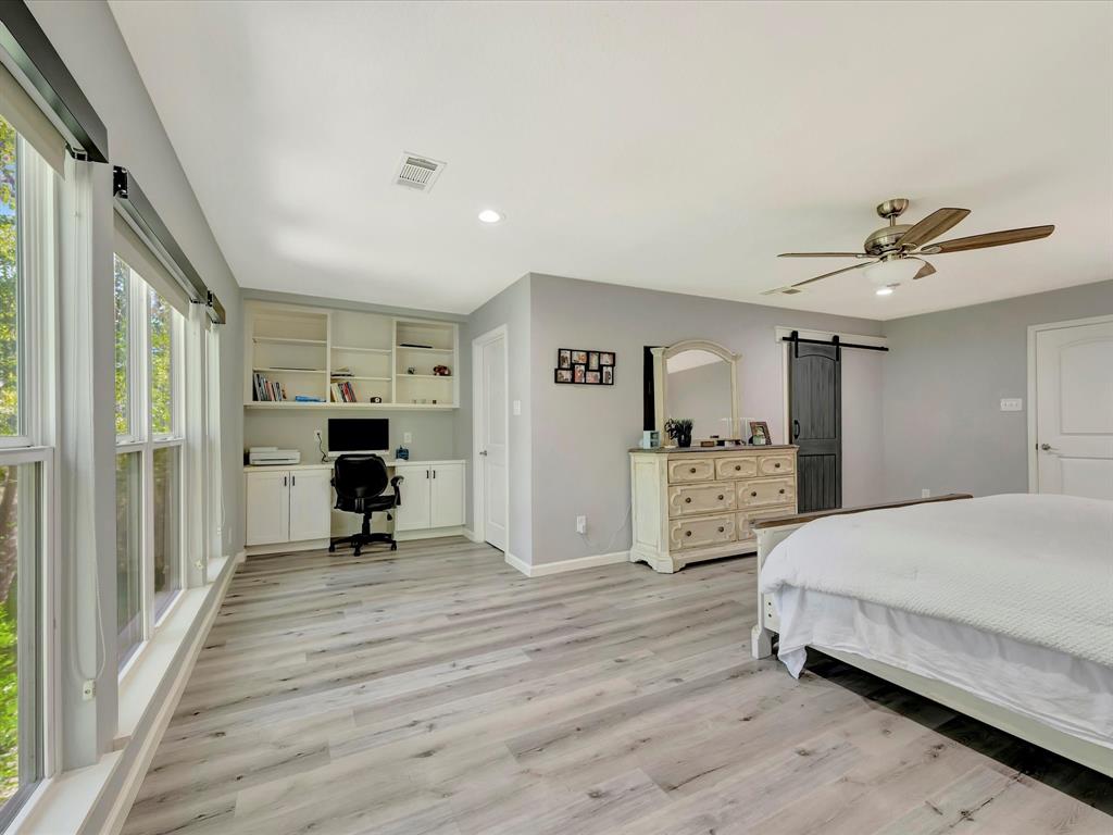 5346 Appleblossom Lane, Friendswood, Texas image 17