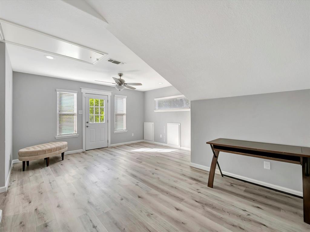 5346 Appleblossom Lane, Friendswood, Texas image 23