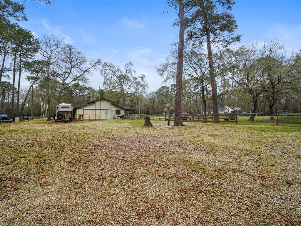 28710 Misty Oaks Drive, Huffman, Texas image 32