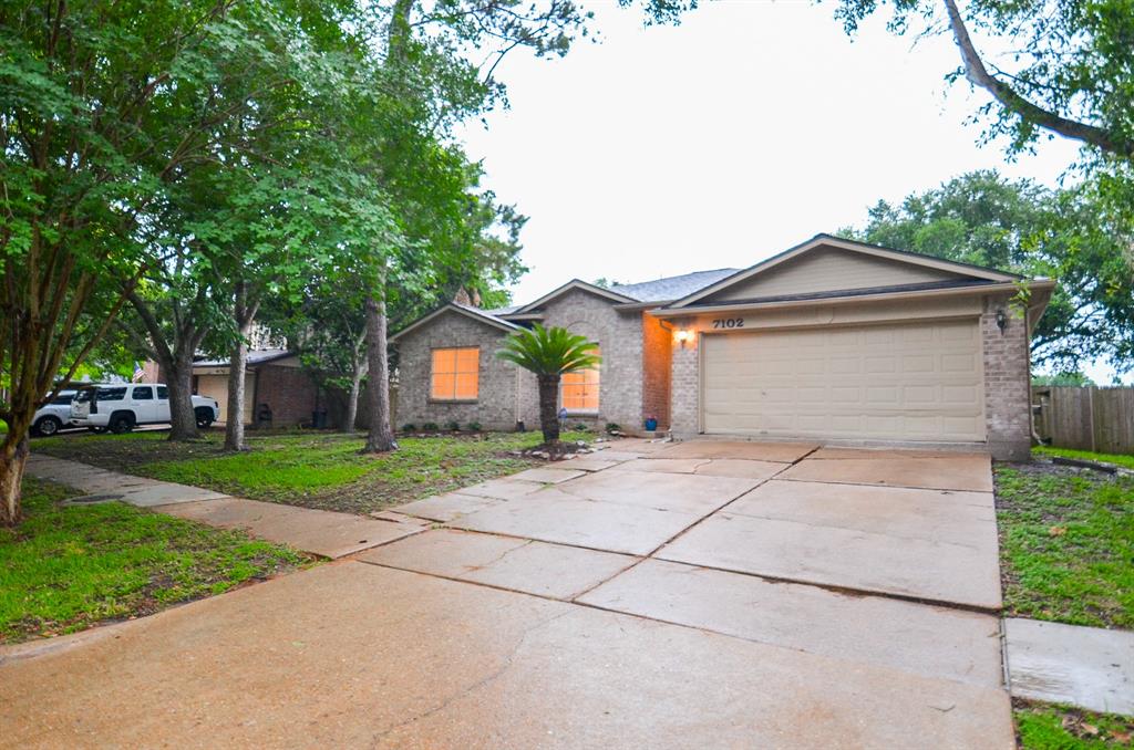 7102 Harpers Drive