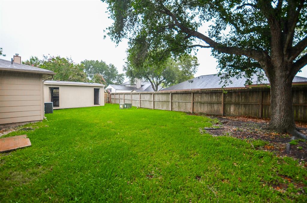 7102 Harpers Drive, Richmond, Texas image 29