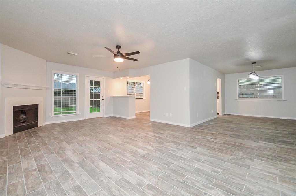7102 Harpers Drive, Richmond, Texas image 6