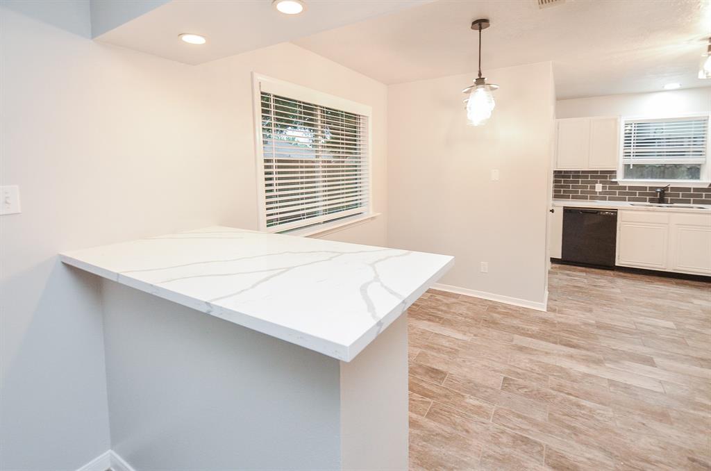 7102 Harpers Drive, Richmond, Texas image 11