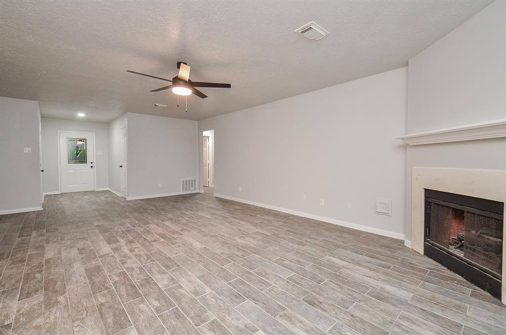 7102 Harpers Drive, Richmond, Texas image 9