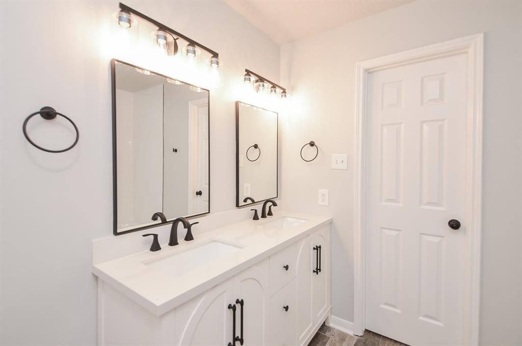 7102 Harpers Drive, Richmond, Texas image 21