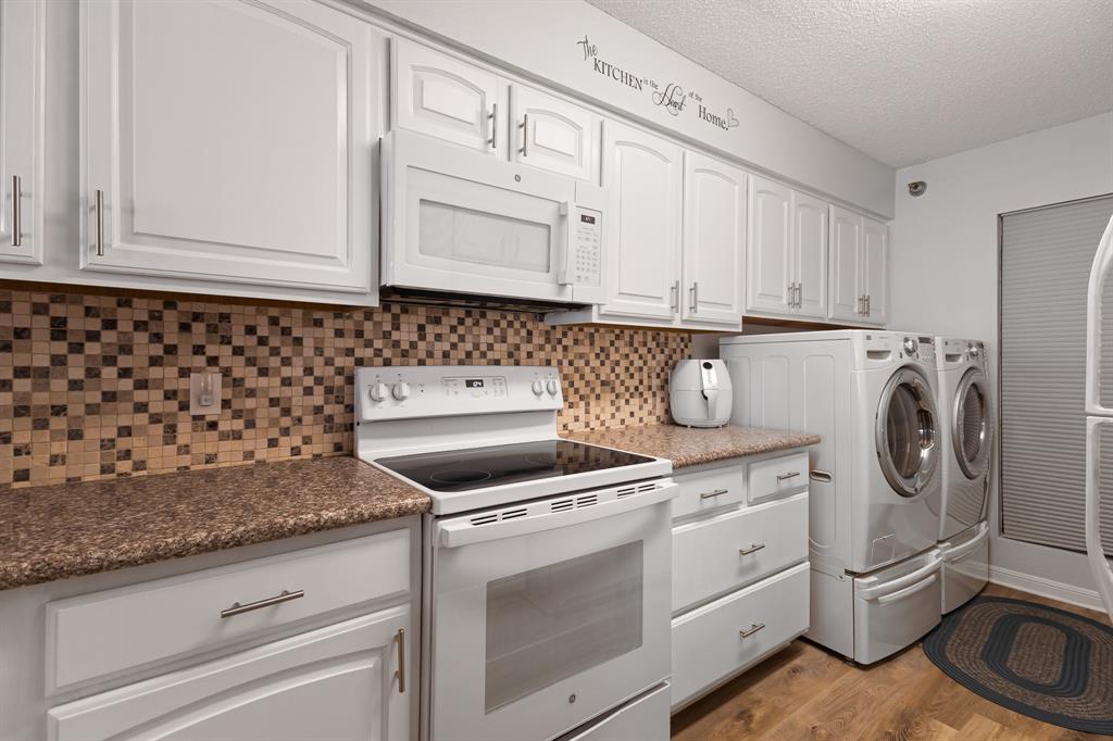 7700 Seawall Boulevard #305, Galveston, Texas image 27