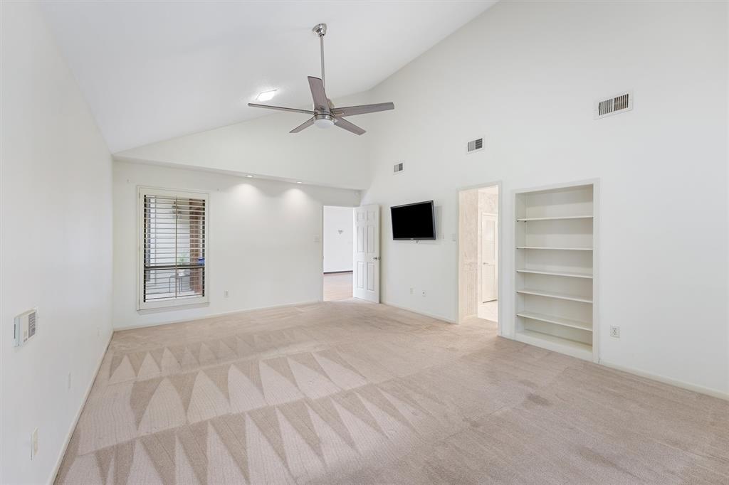 2711 Valley Manor Drive, Kingwood, Texas image 21