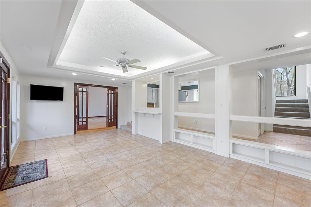 2711 Valley Manor Drive, Kingwood, Texas image 16
