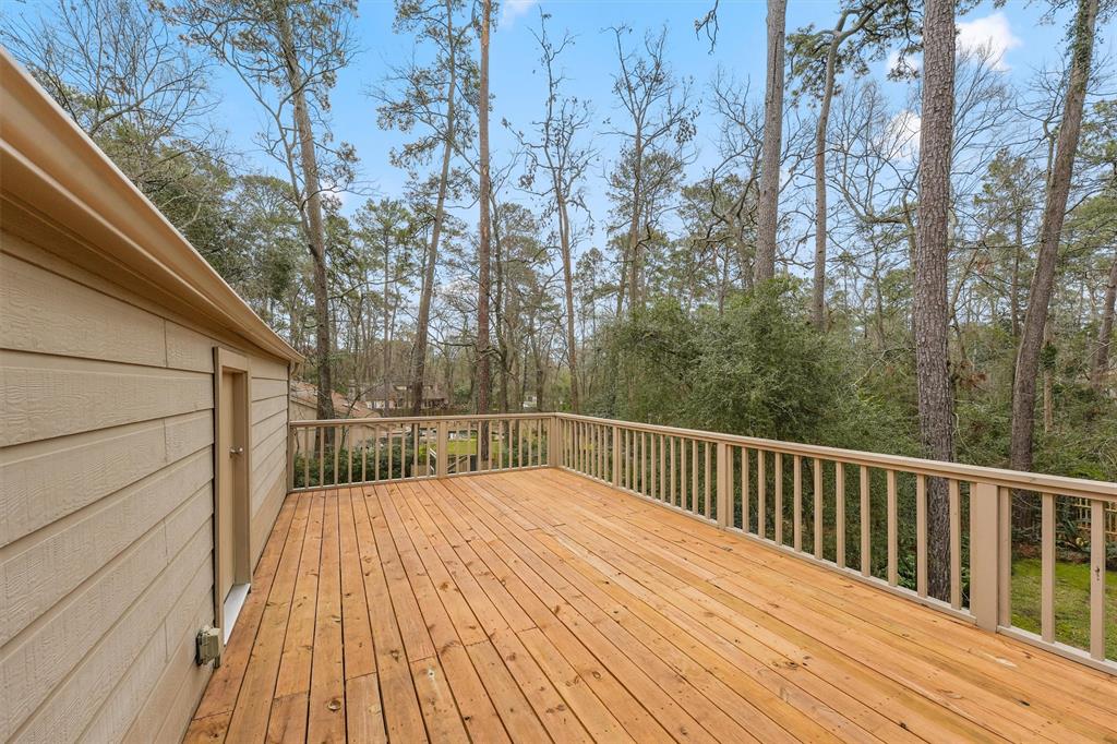 2711 Valley Manor Drive, Kingwood, Texas image 33