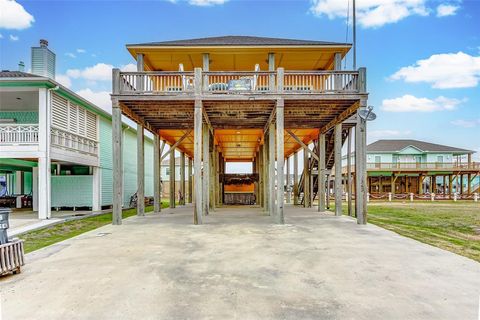 A home in Crystal Beach