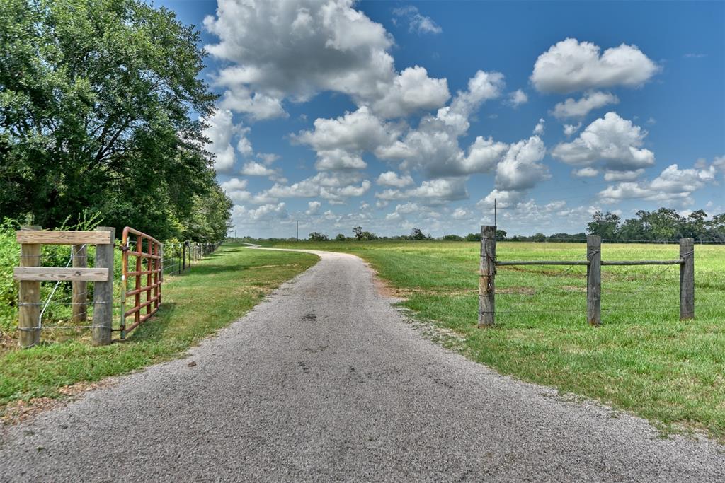 32634 Fm 1736 Road, Hempstead, Texas image 3