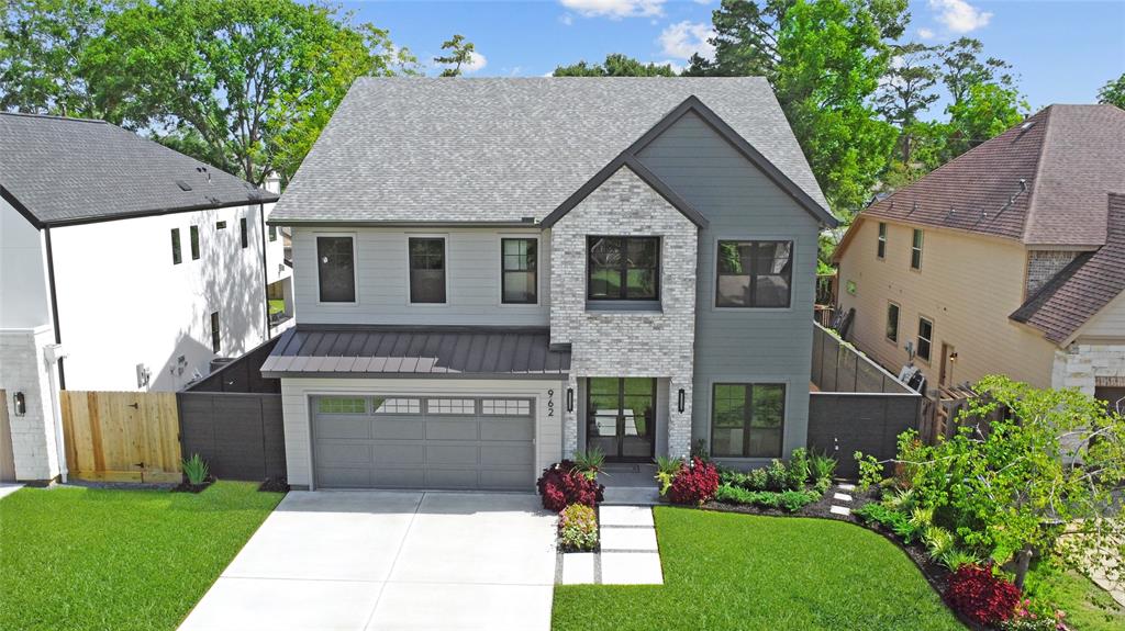 962 Lamonte Lane