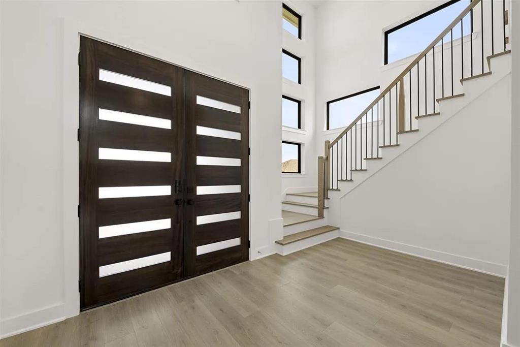 5706 Hemingway Lane