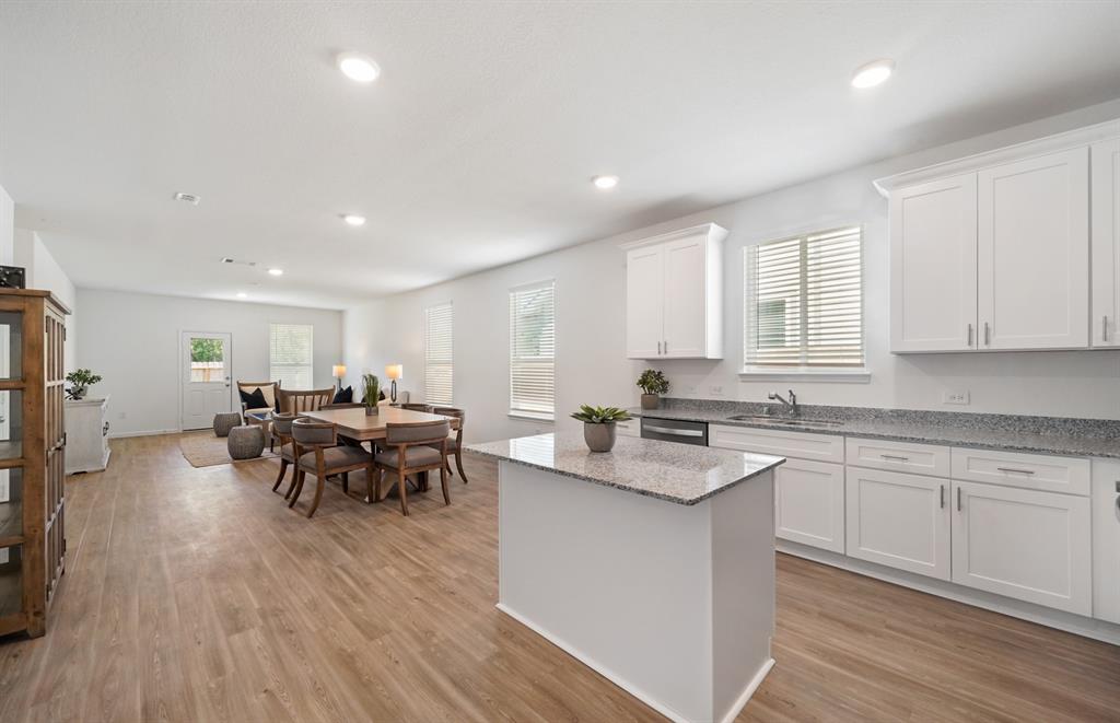 25565 Balsamroot Drive