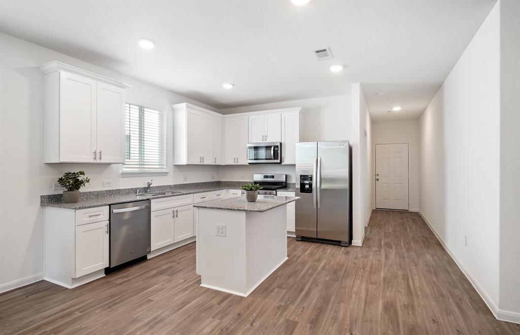 25565 Balsamroot Drive