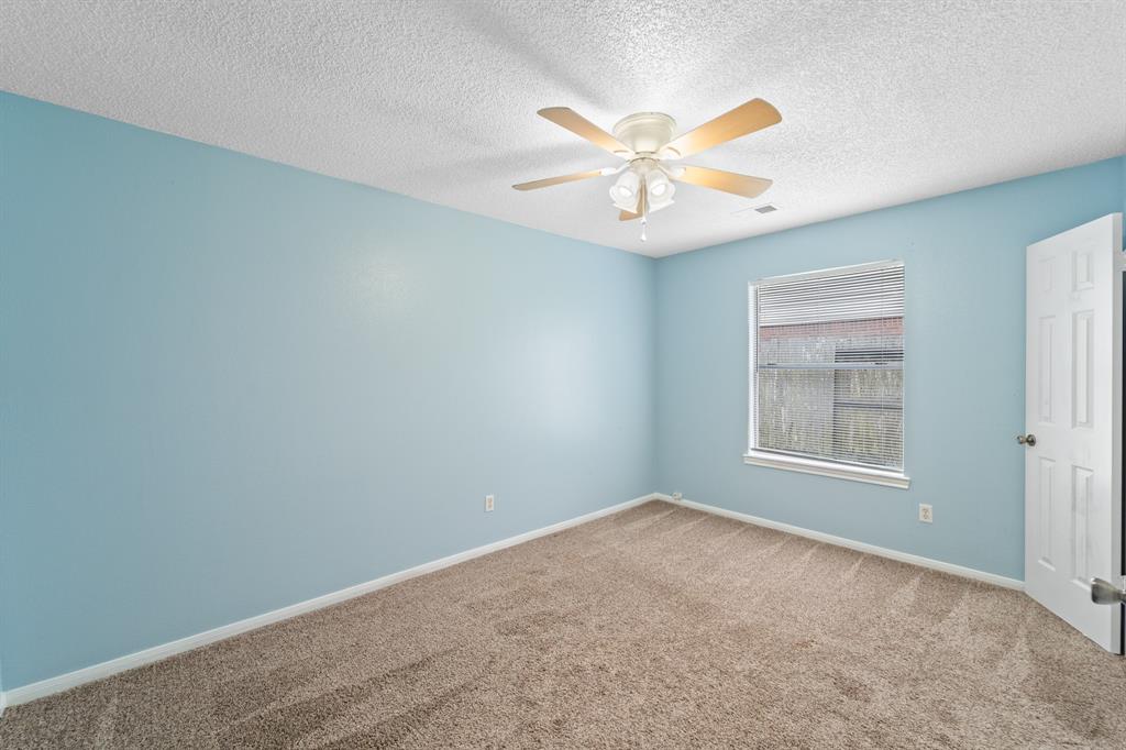 3909 Greenwood Drive Drive, Pearland, Texas image 21