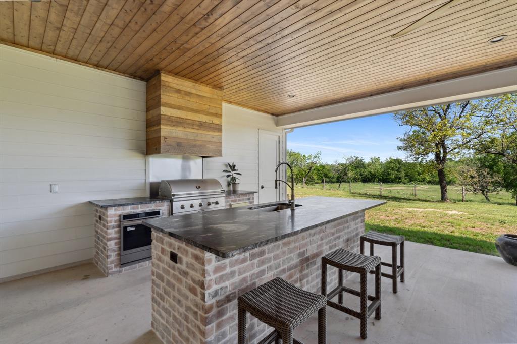 4052 Kuykendall, Bellville, Texas image 31