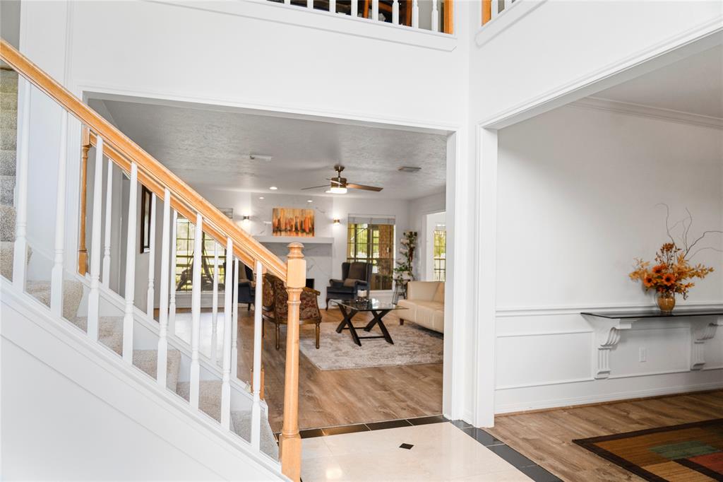 2327 Merion Drive, League City, Texas image 4