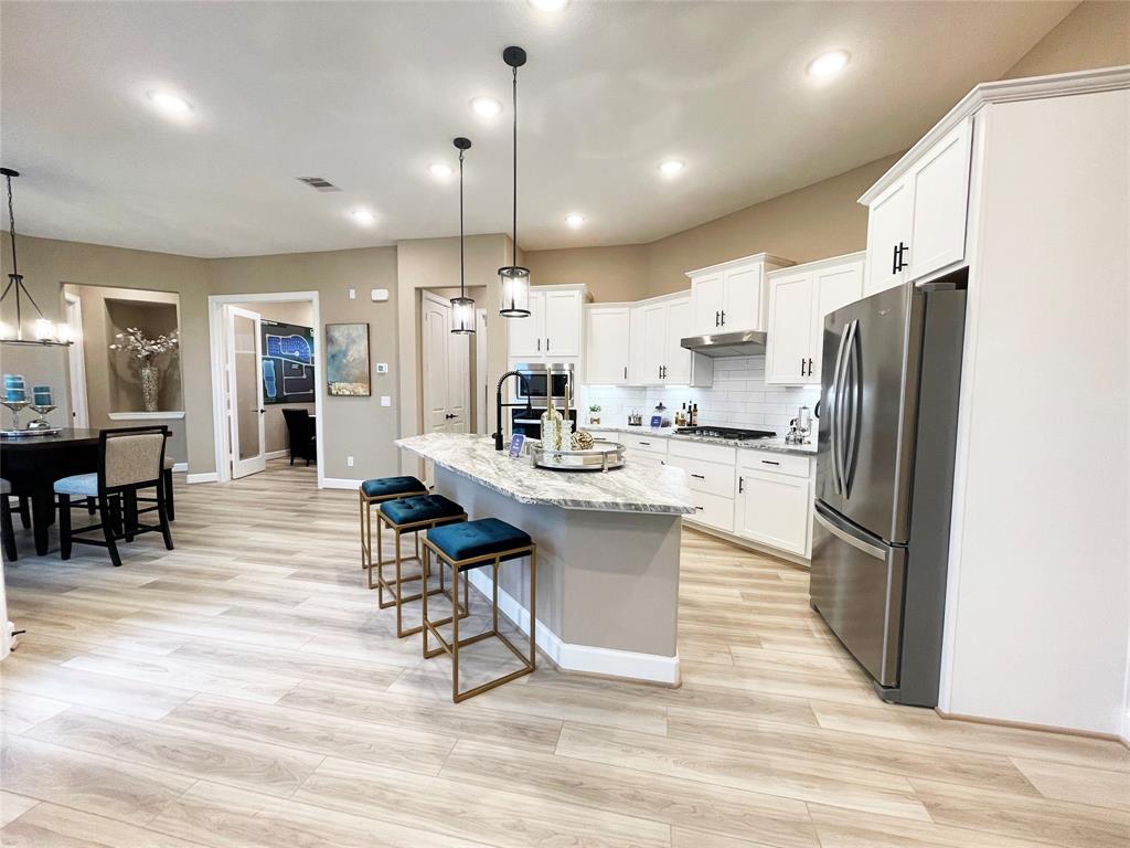 1103 Hidden Oaks Drive