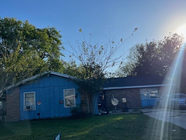 421 Ridgecrest Drive, Port Lavaca, Texas image 1