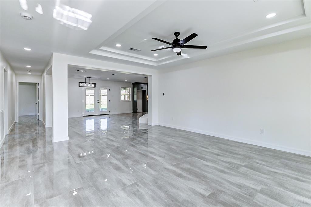 1402 Narcille Street, Baytown, Texas image 7