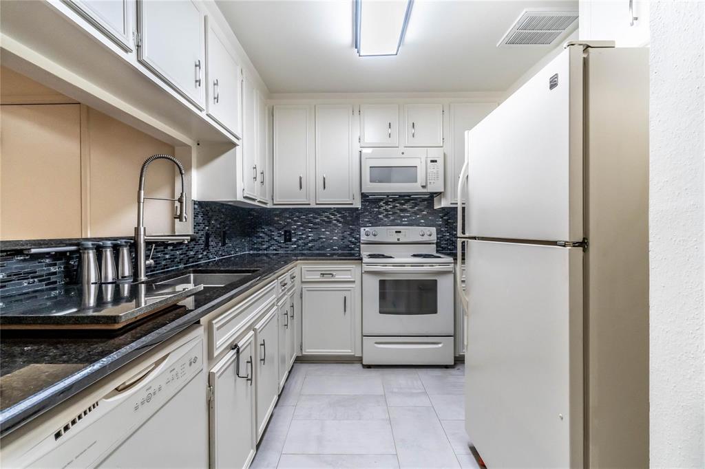 2833 Panagard Drive #39, Houston, Texas image 5