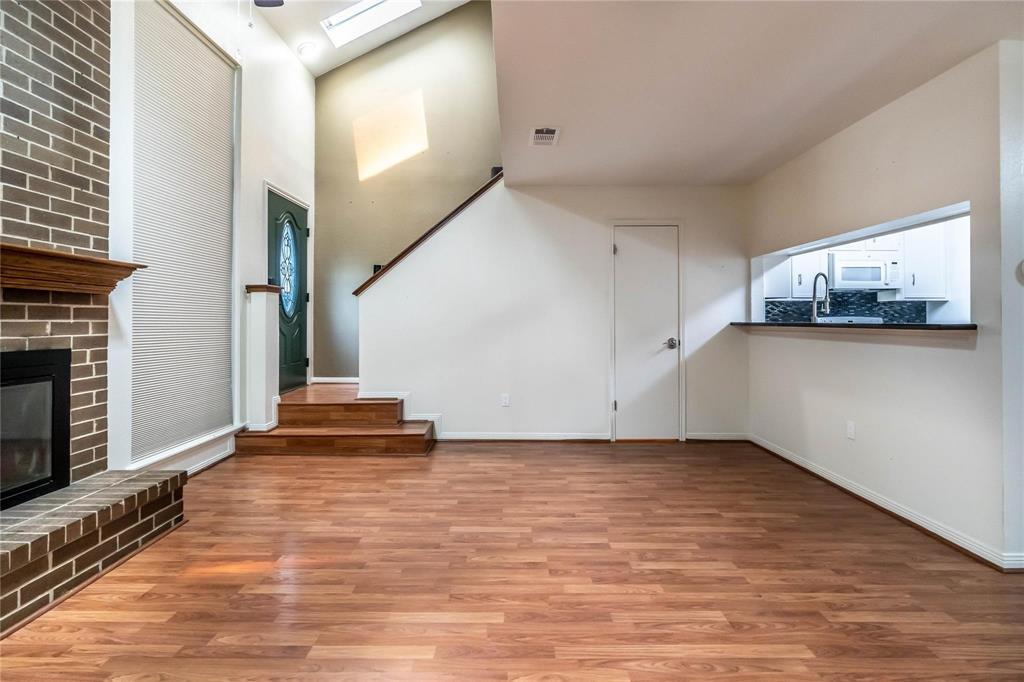 2833 Panagard Drive #39, Houston, Texas image 2
