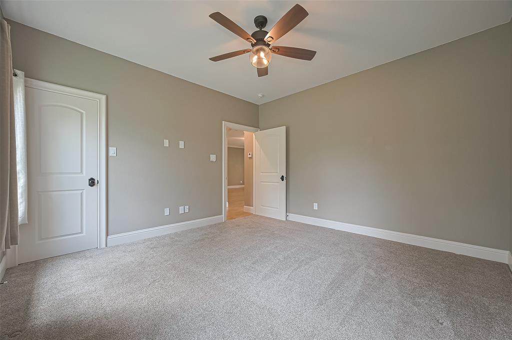 7615 Pecan Drive, Damon, Texas image 24