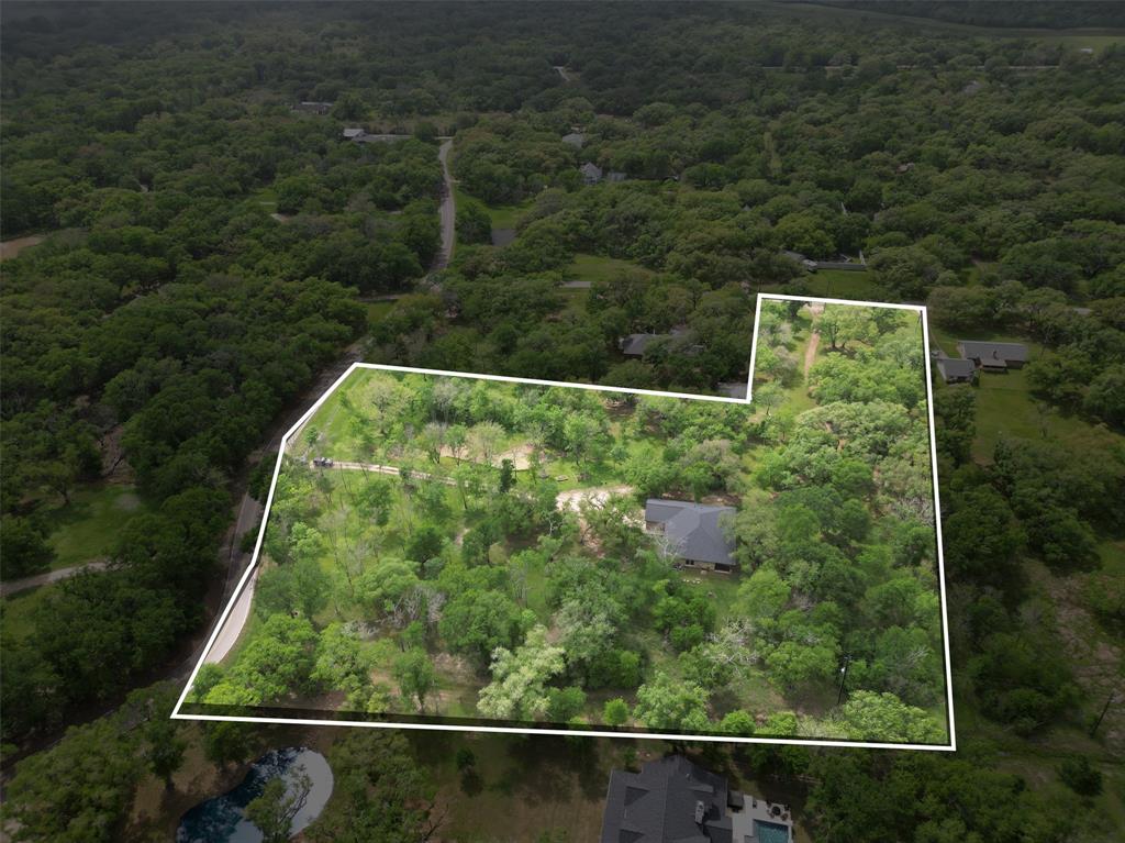 7615 Pecan Drive, Damon, Texas image 45