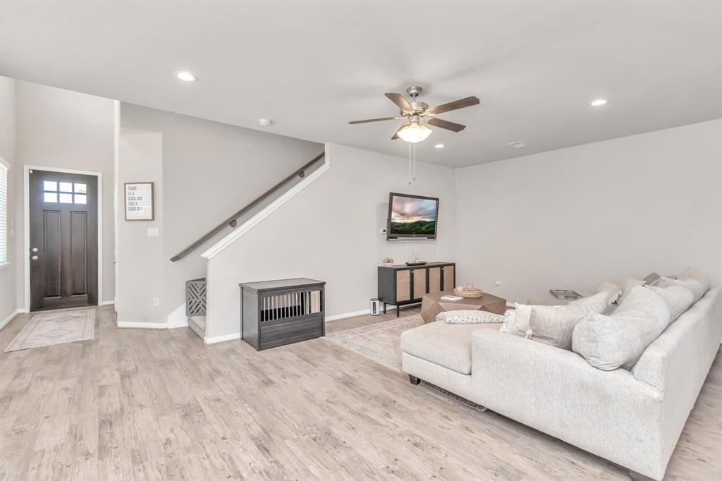7325 Hinsdale Drive, Pasadena, Texas image 3