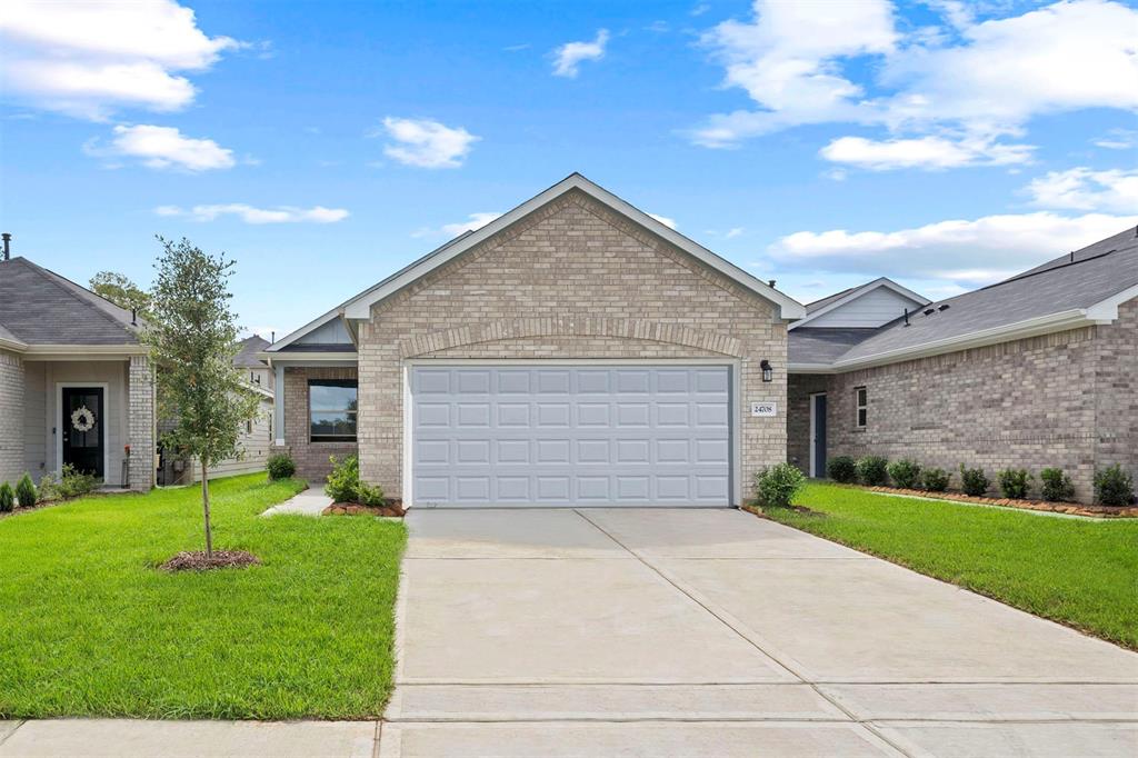 24711 Pennfield Arbor Ln Ln, Huffman, Texas image 1