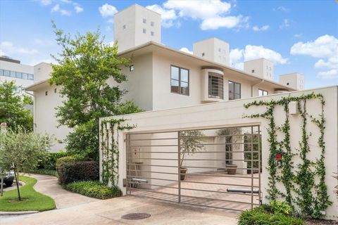 3251 Sul Ross Street Houston TX 77098