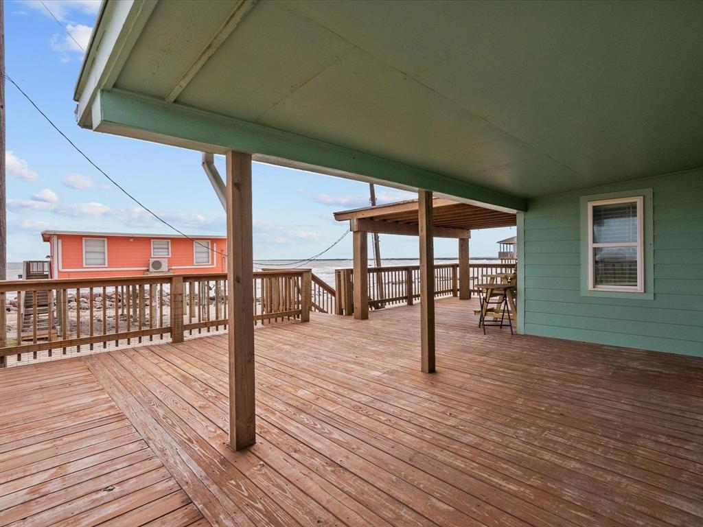 1103 White Cap Drive, Surfside Beach, Texas image 27