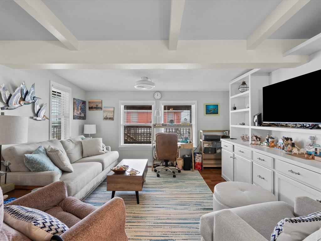 1103 White Cap Drive, Surfside Beach, Texas image 12