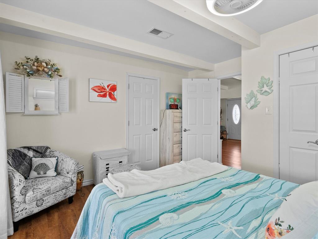 1103 White Cap Drive, Surfside Beach, Texas image 18