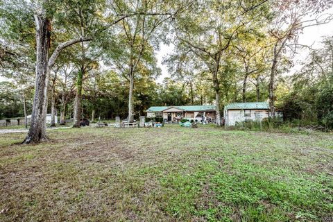 A home in Conroe