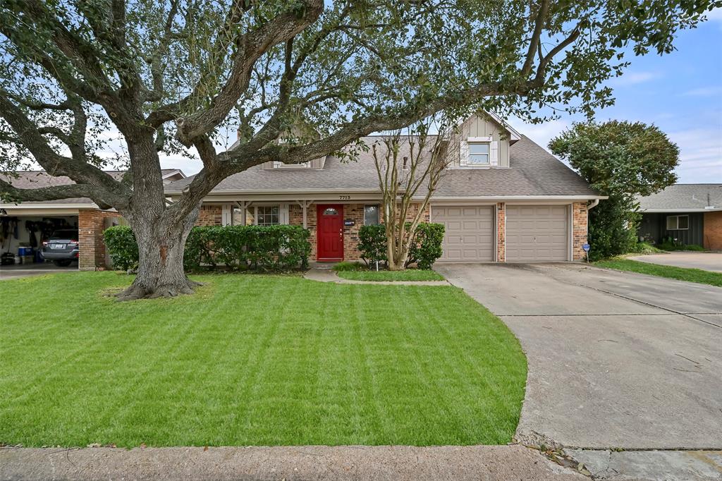 7713 Beaudelaire Circle Cir, Galveston, Texas image 1