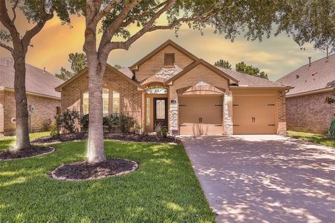 Single Family Residence in Rosenberg TX 5607 Stoneridge Court.jpg