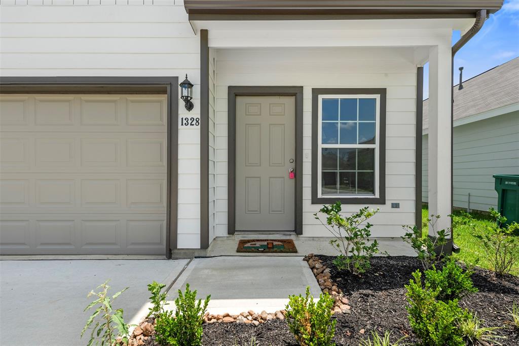 1328 Sue Peak Dr