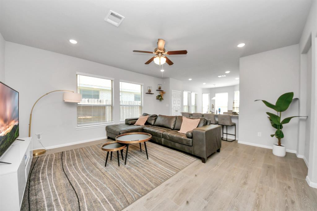 24319 Wild Bramble Lane