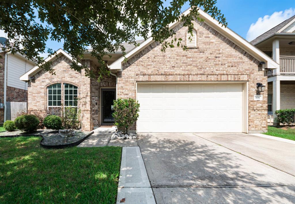 626 E Wellglen, La Marque, Texas image 1