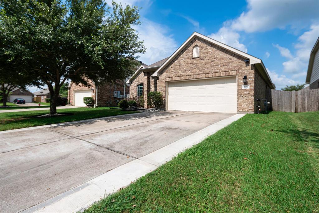 626 E Wellglen, La Marque, Texas image 21