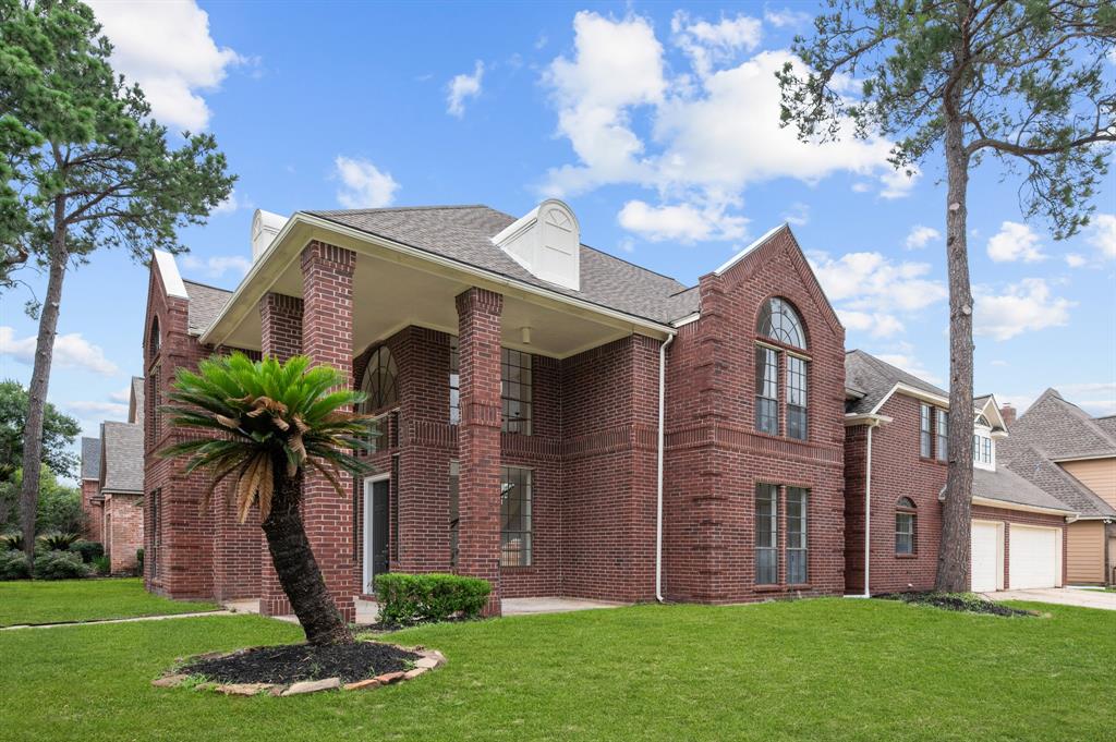 17402 Wilton Park Court, Spring, Texas image 2