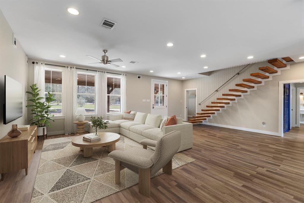 28668 Deer Run Street, Montgomery, Texas image 11