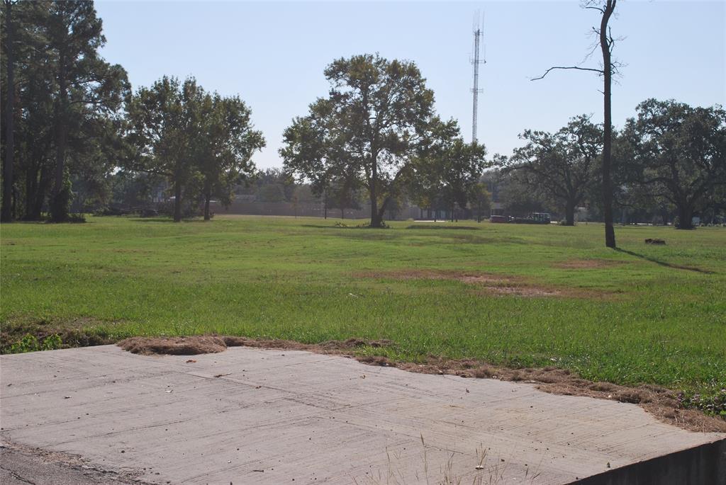 Mabry Road, Baytown, Texas image 14