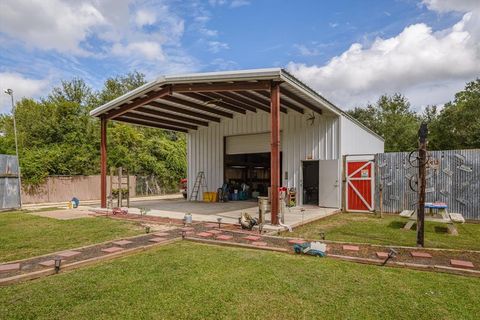 A home in Alvin