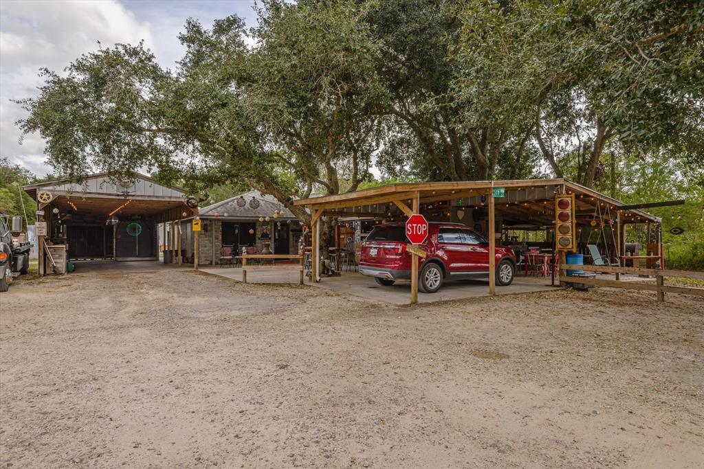 4721 Singletary Road, Alvin, Texas image 4