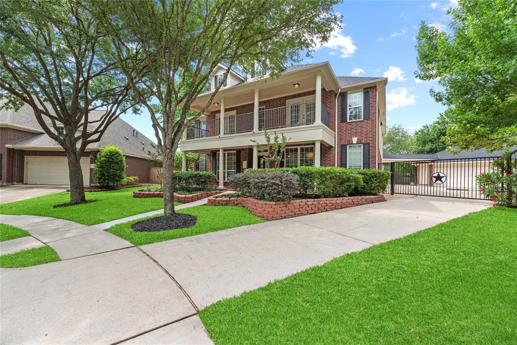 7306 Emerald Glade Lane