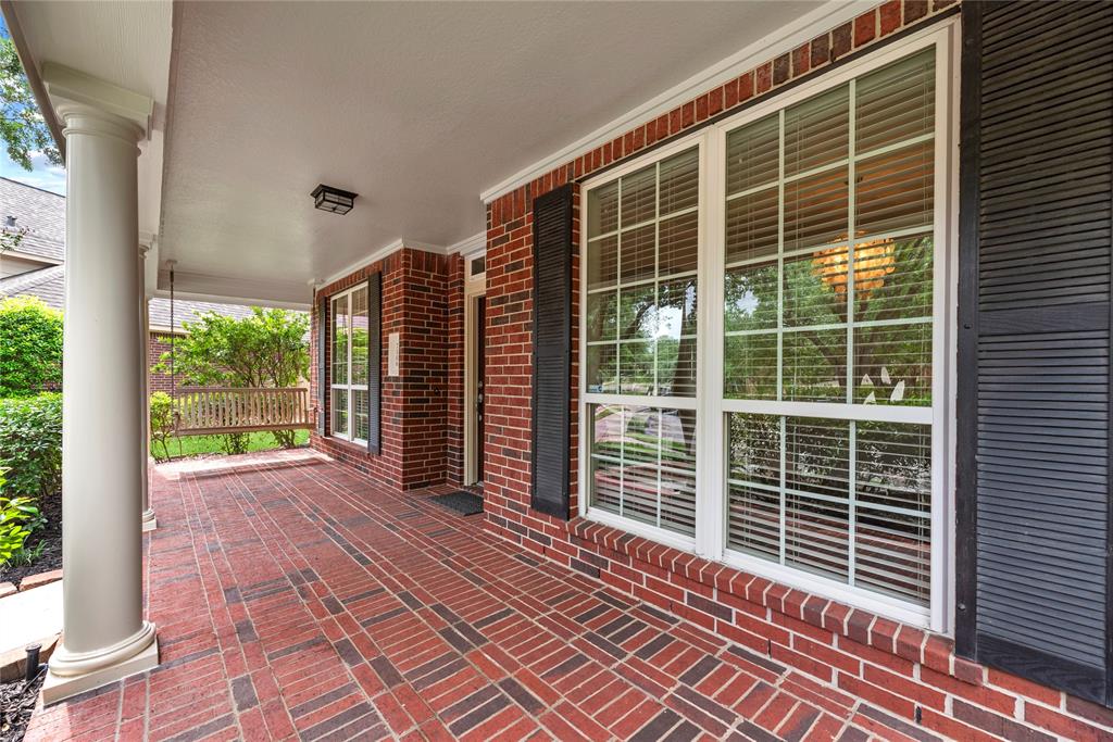 7306 Emerald Glade Lane